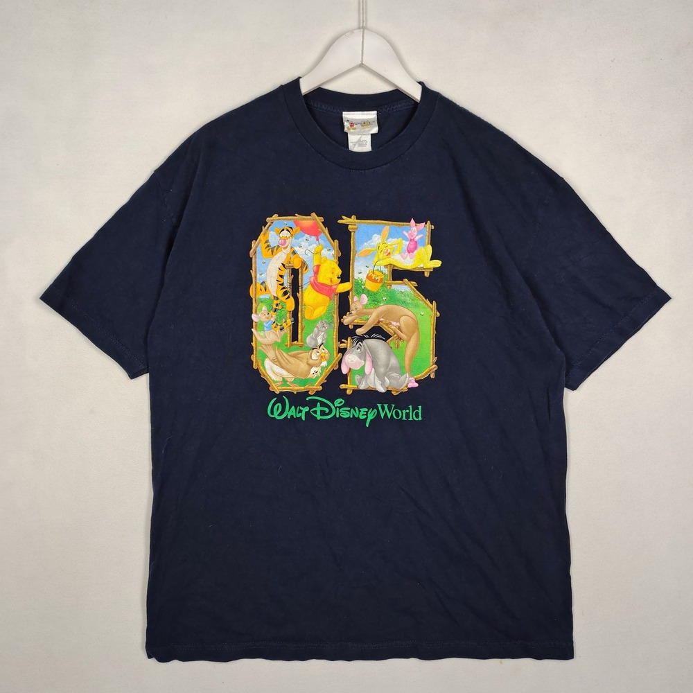 Vintage Walt Disney World 2005 Winnie the Pooh T-Shirt Navy Blue XL